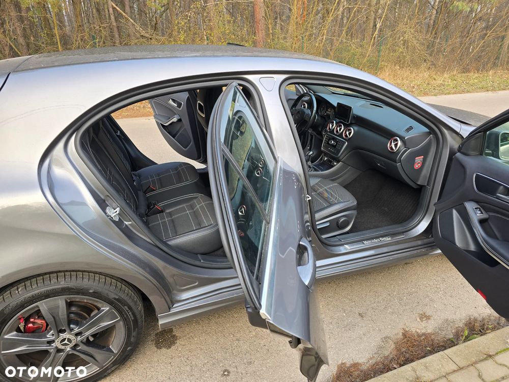 Mercedes-Benz Klasa A 180 CDI AMG Line - 19