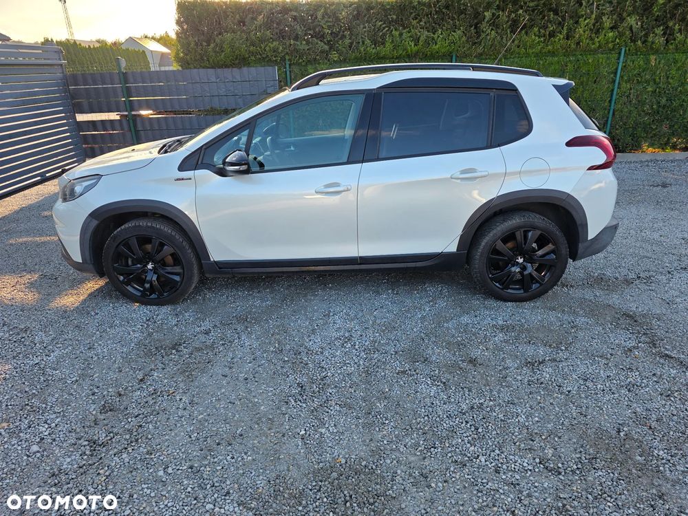 Peugeot 2008 BlueHDi FAP 120 STOP & START GT-Line Edition - 16