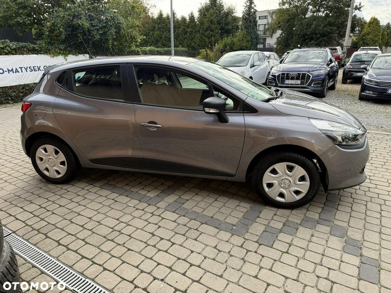 Renault Clio 1.2 16V Life - 5