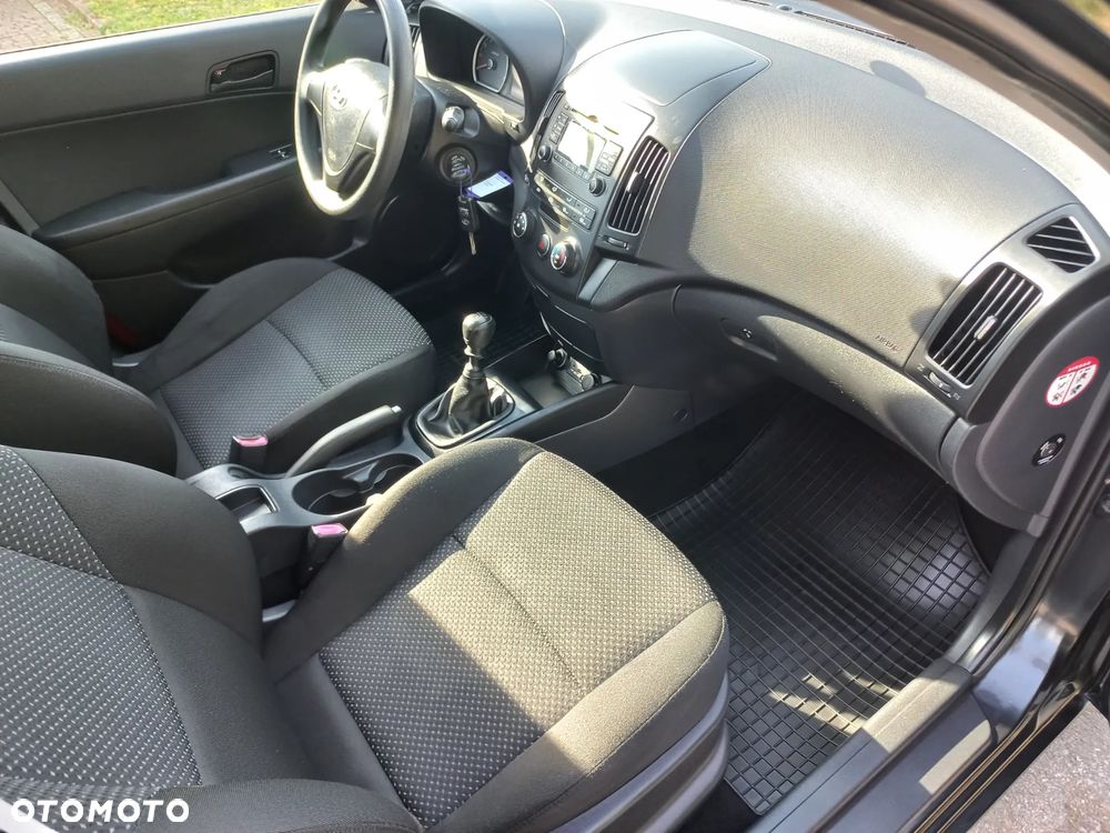 Hyundai i30 1.4 Edition Plus - 27
