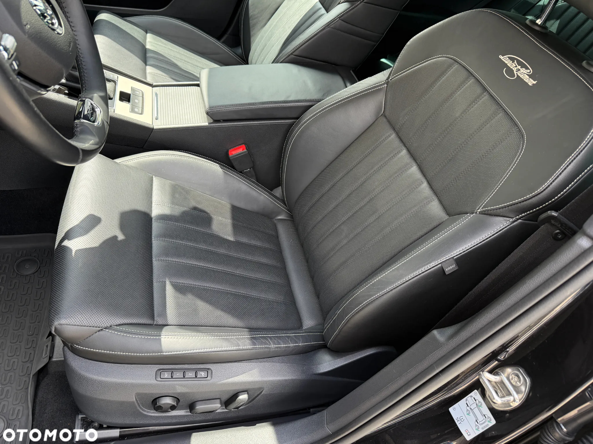 Skoda Superb 2.0 TSI 4x4 L&K DSG - 17