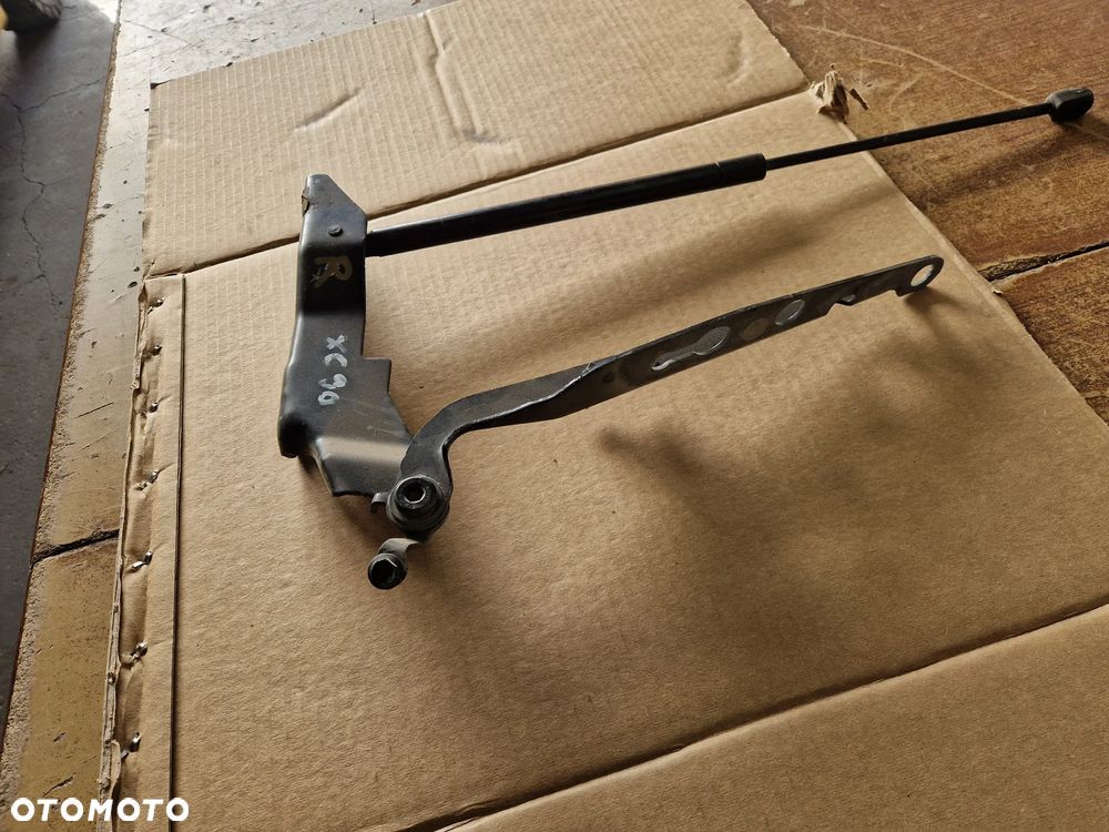 ZAWIAS MASKI PRAWY VOLVO XC90 2003r 2012r KOMPLETNY - 10