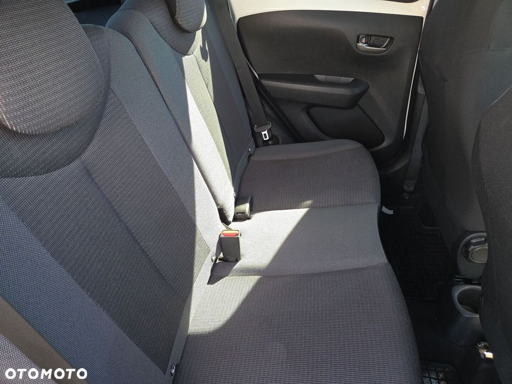 Toyota Aygo - 11