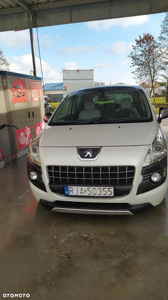 Peugeot 3008 2.0 HDi Premium - 3