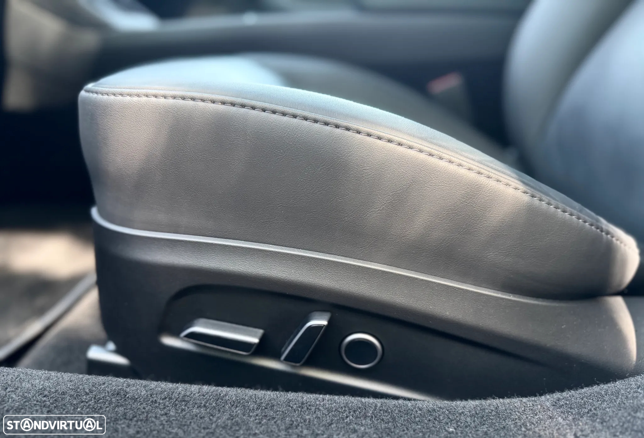 Tesla Model 3 Tração Traseira Premium - 31