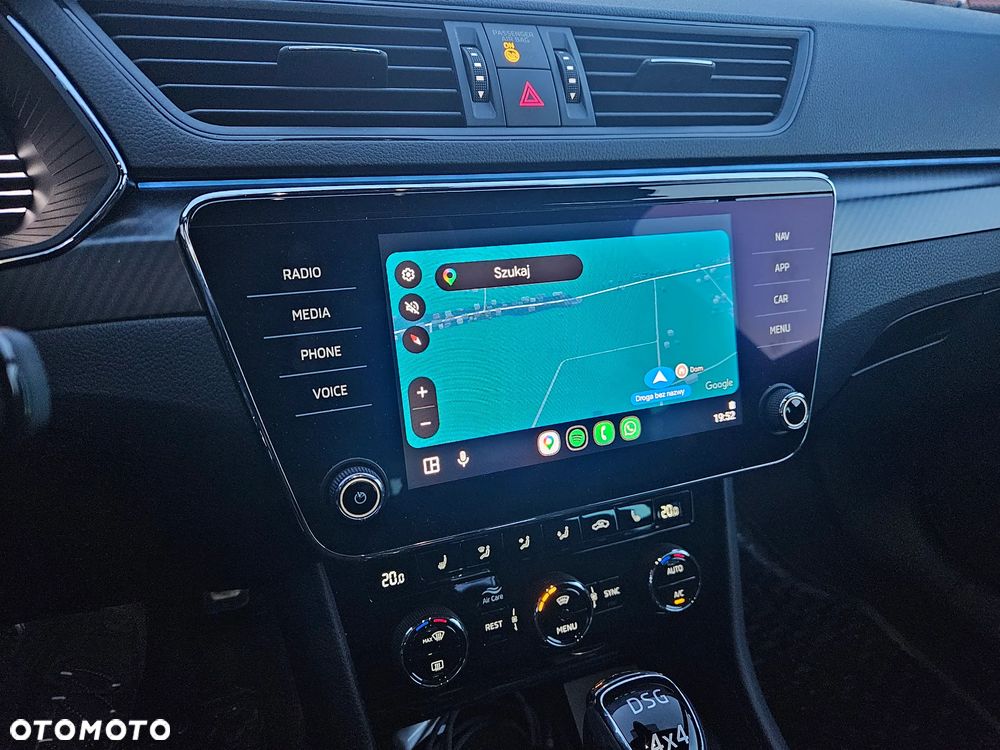 Skoda Superb 2.0 TDI SCR 4x4 Sportline DSG - 8