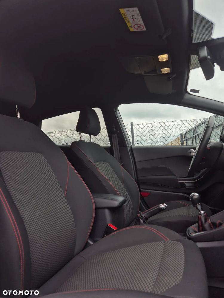 Ford Fiesta 1.0 EcoBoost S&S ST-LINE - 12