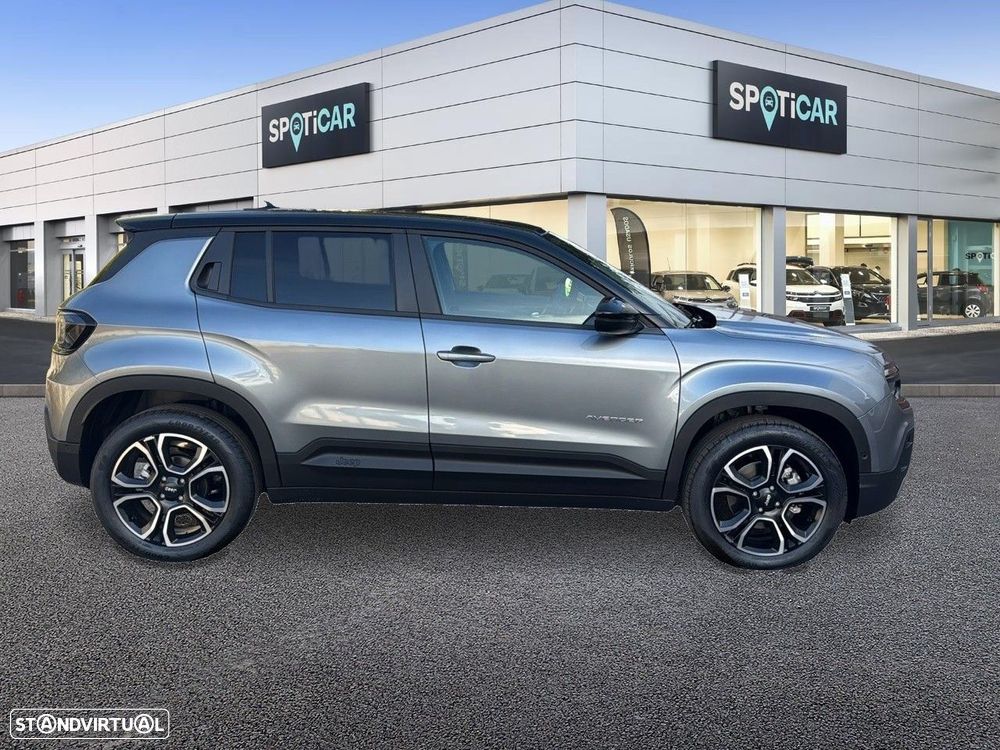 Jeep Avenger 1.2 e-Hybrid Summit DCT - 4