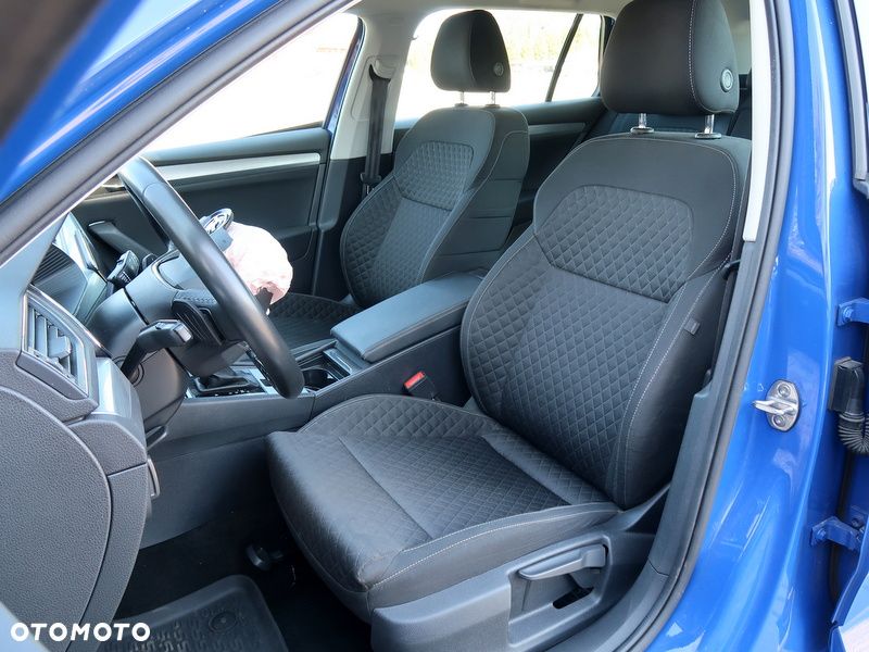 Skoda Superb 2.0 TDI SCR Ambition DSG - 11