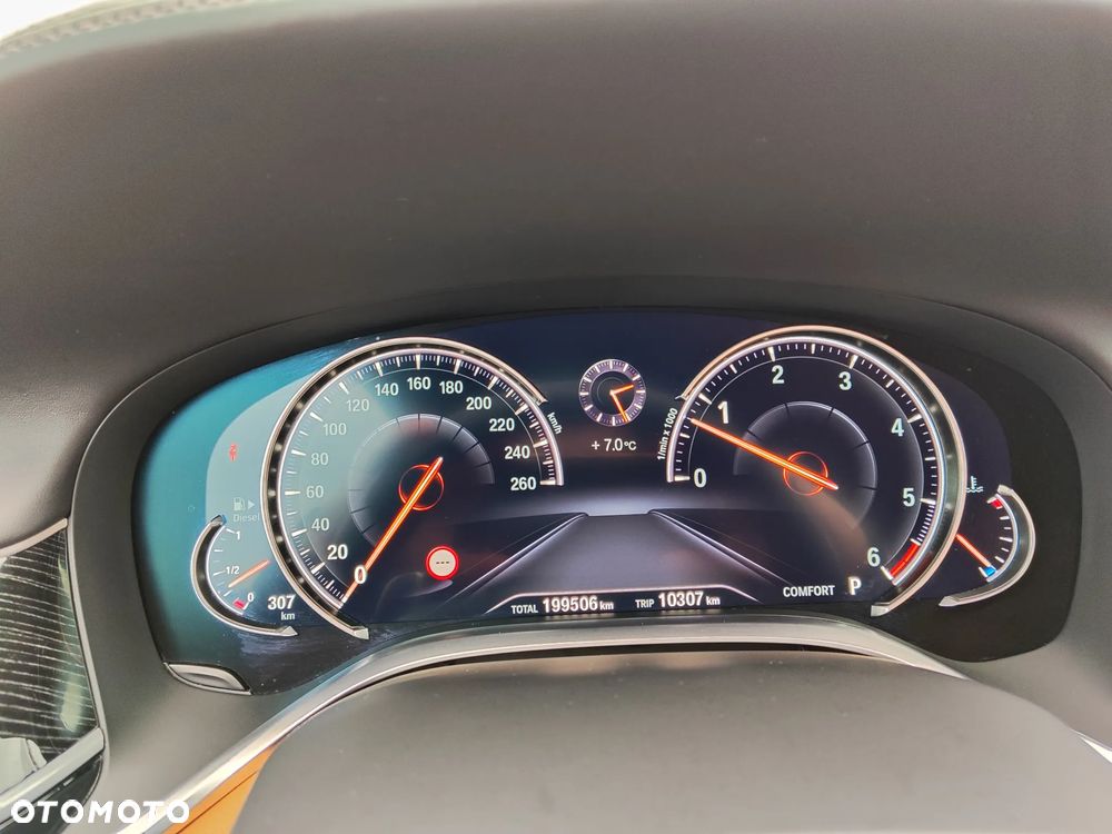 BMW Seria 7 740d xDrive sport - 29