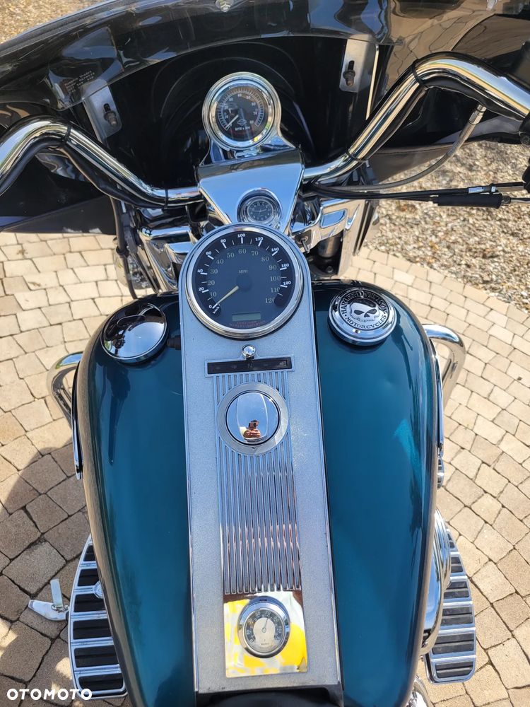Harley-Davidson Touring Road King - 19