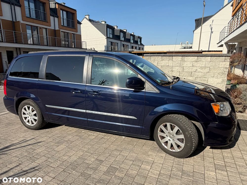 Chrysler Town & Country 3.6 Touring - 1