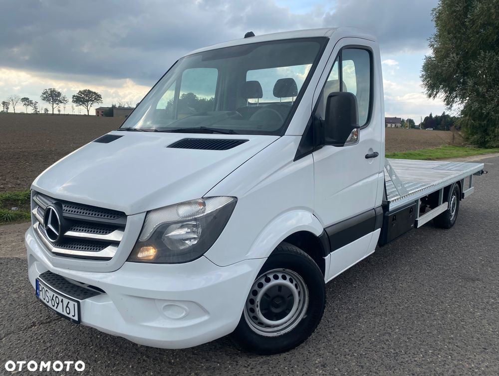Mercedes-Benz Sprinter - 1