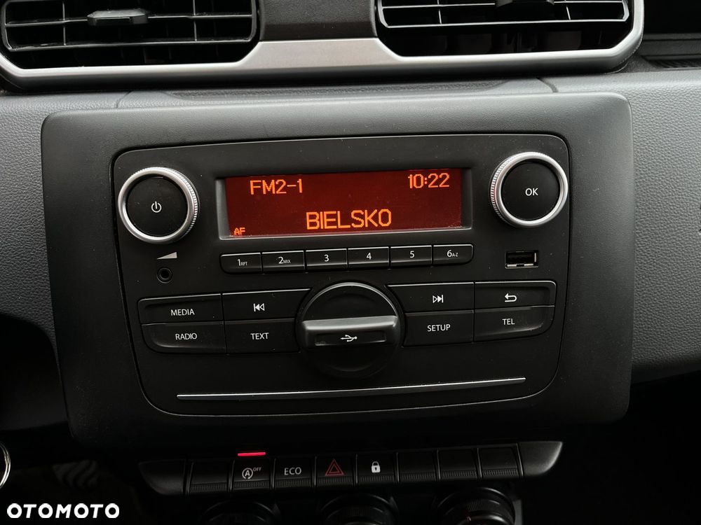 Dacia Duster 1.0 TCe Essential - 23