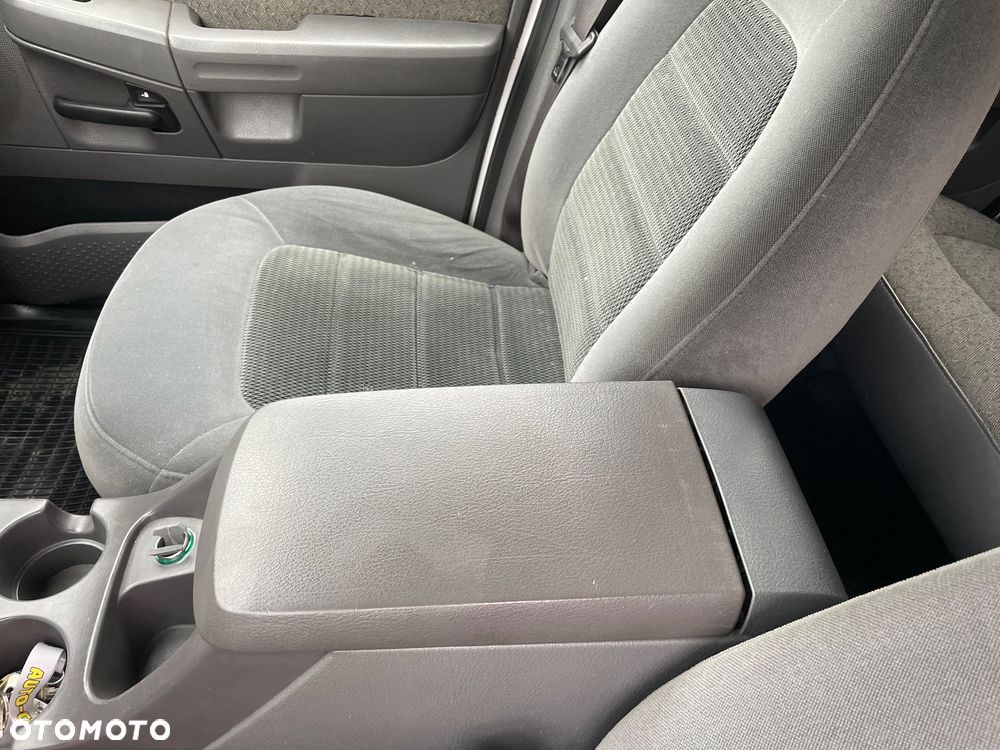 Ford Explorer 4.0 AWD - 13