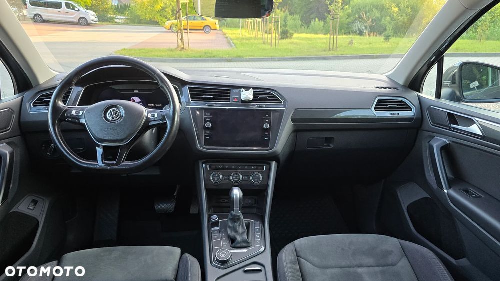Volkswagen Tiguan - 17