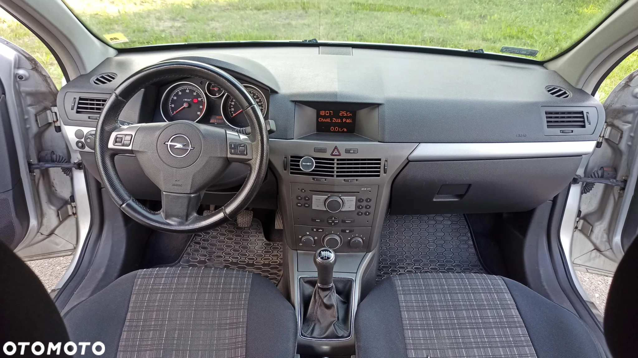 Opel Astra 1.6 - 11