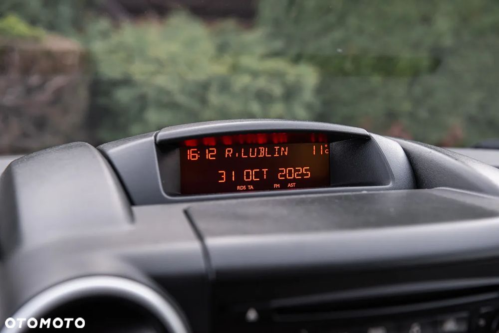 Citroën Berlingo Multispace BlueHDi 100 SELECTION - 18