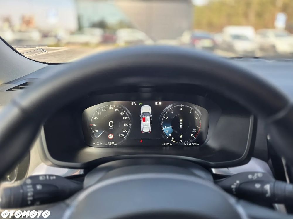 Volvo V60 B3 B Momentum Pro - 21