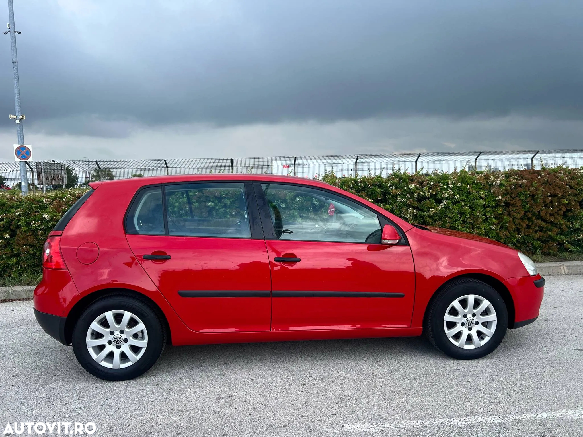 Volkswagen Golf 1.6 Trendline - 6