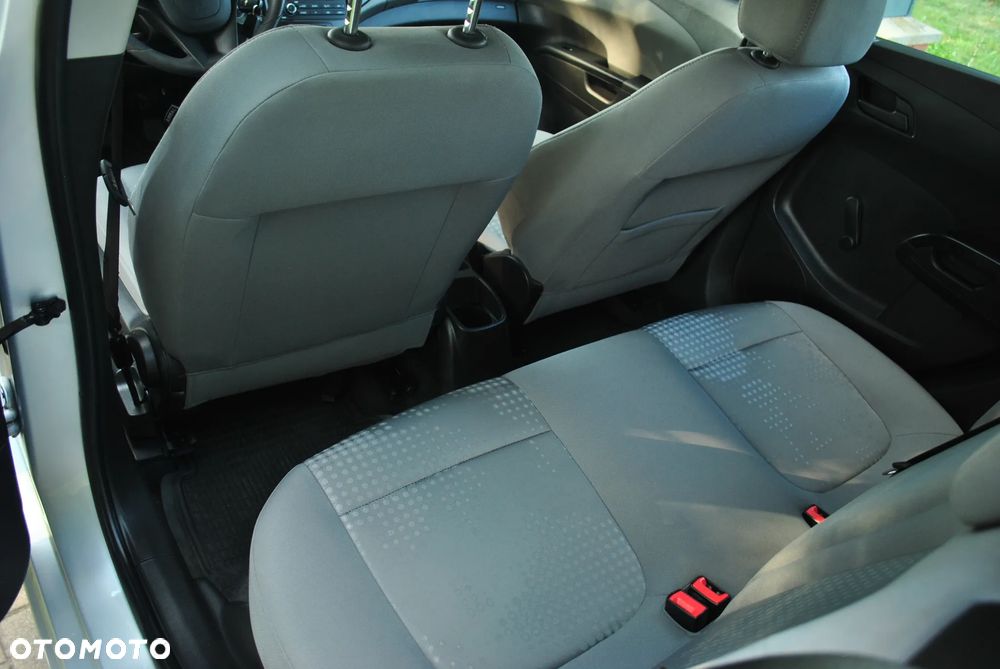 Chevrolet Aveo - 7