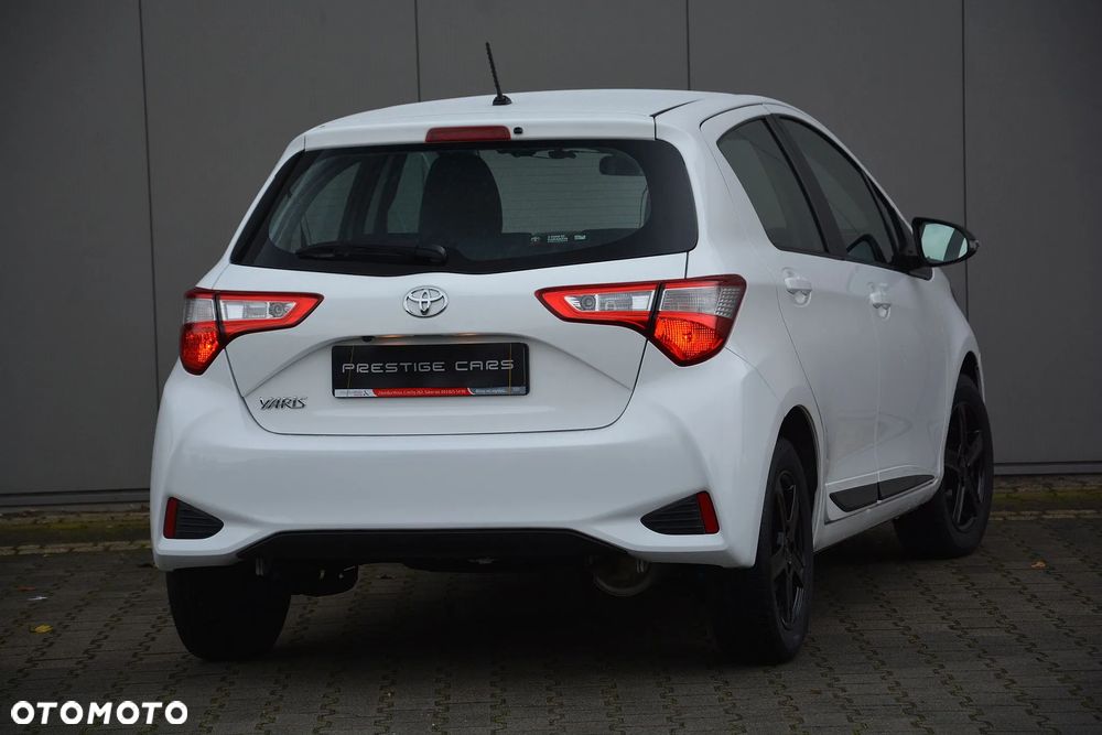 Toyota Yaris 1.0 VVT-i - 4