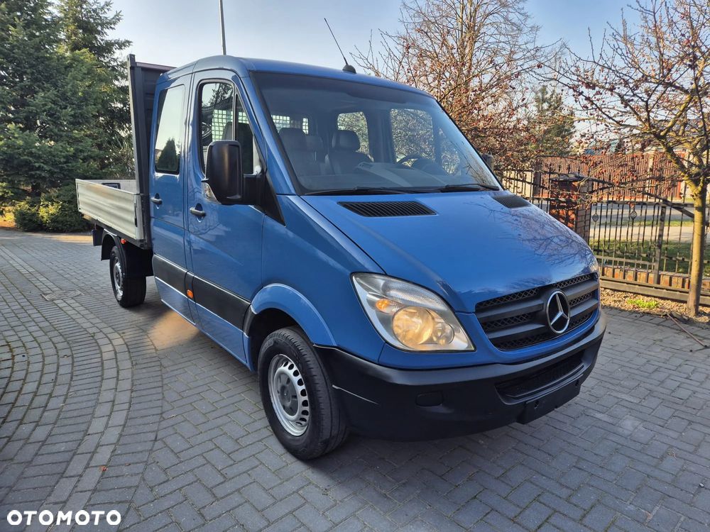 Mercedes-Benz Sprinter - 13