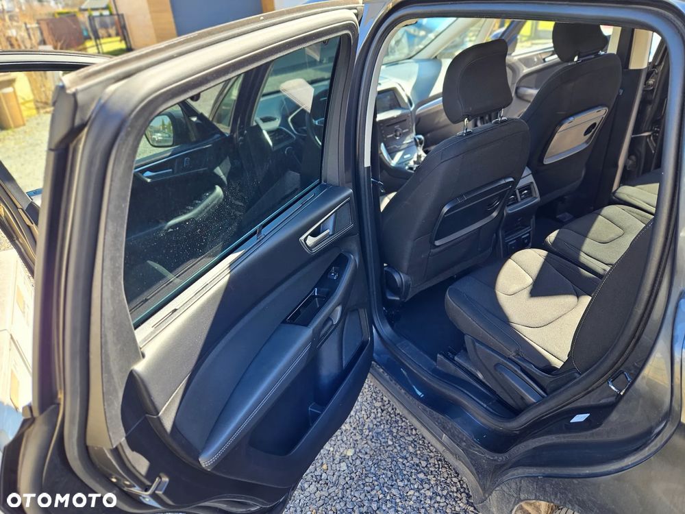 Ford S-Max 2.0 TDCi Titanium - 11