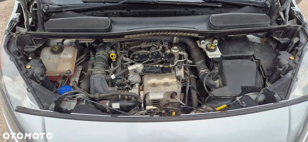 Ford Transit Connect - 16