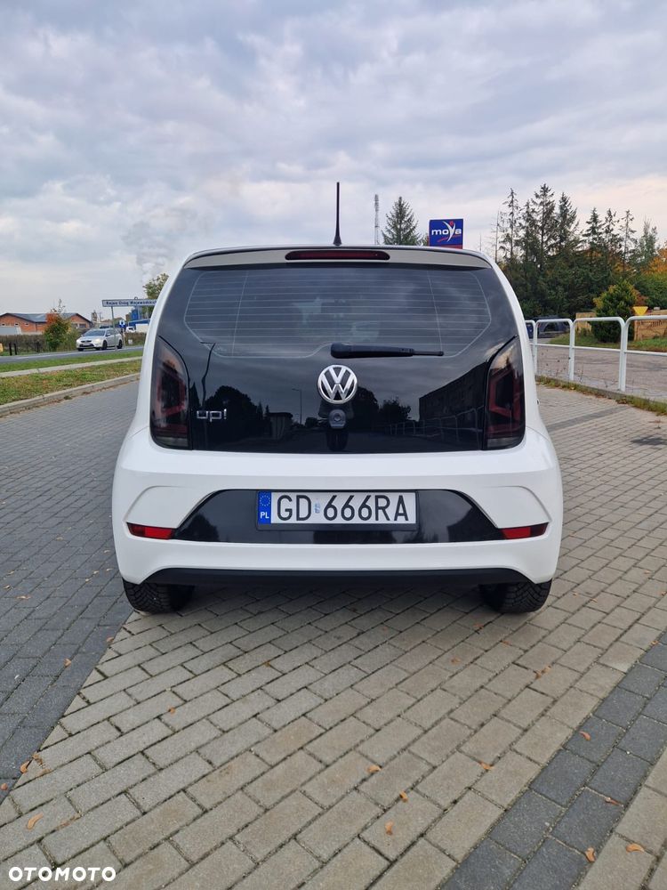 Volkswagen up! - 12