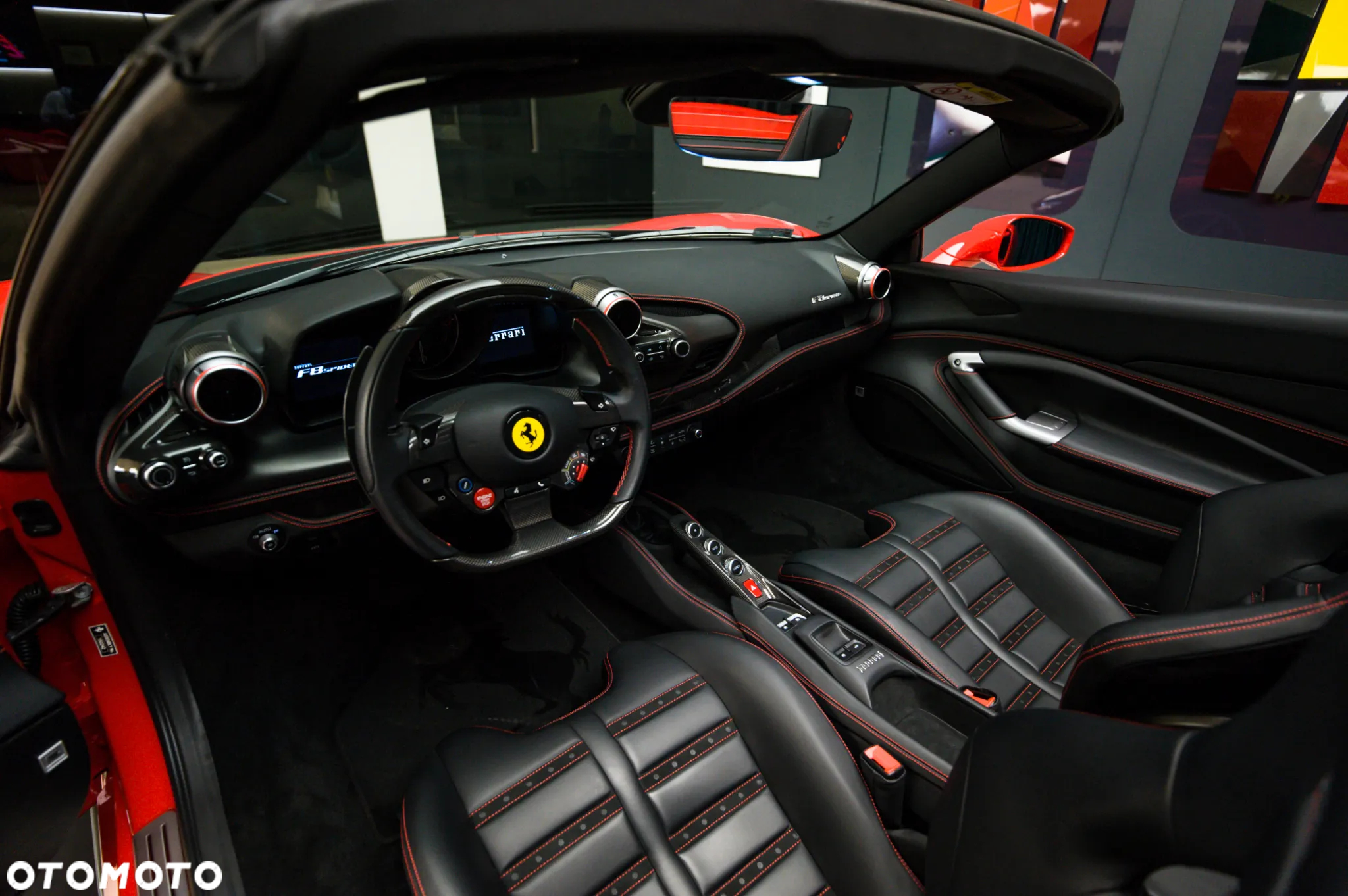 Ferrari F8 Spider - 24
