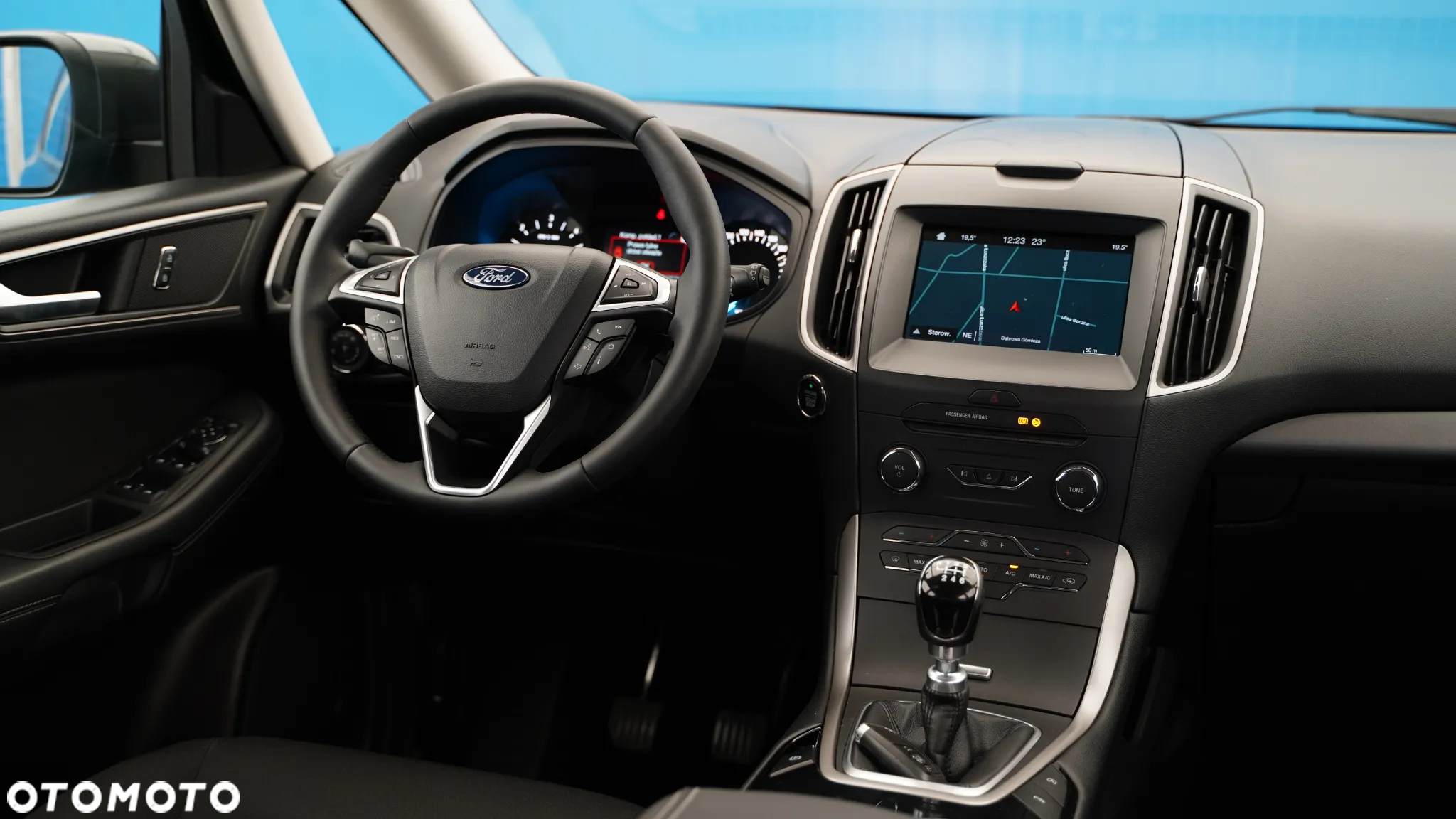 Ford Galaxy 2.0 TDCi Titanium - 23