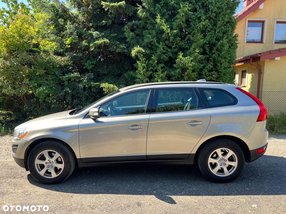 Volvo XC 60 - 6