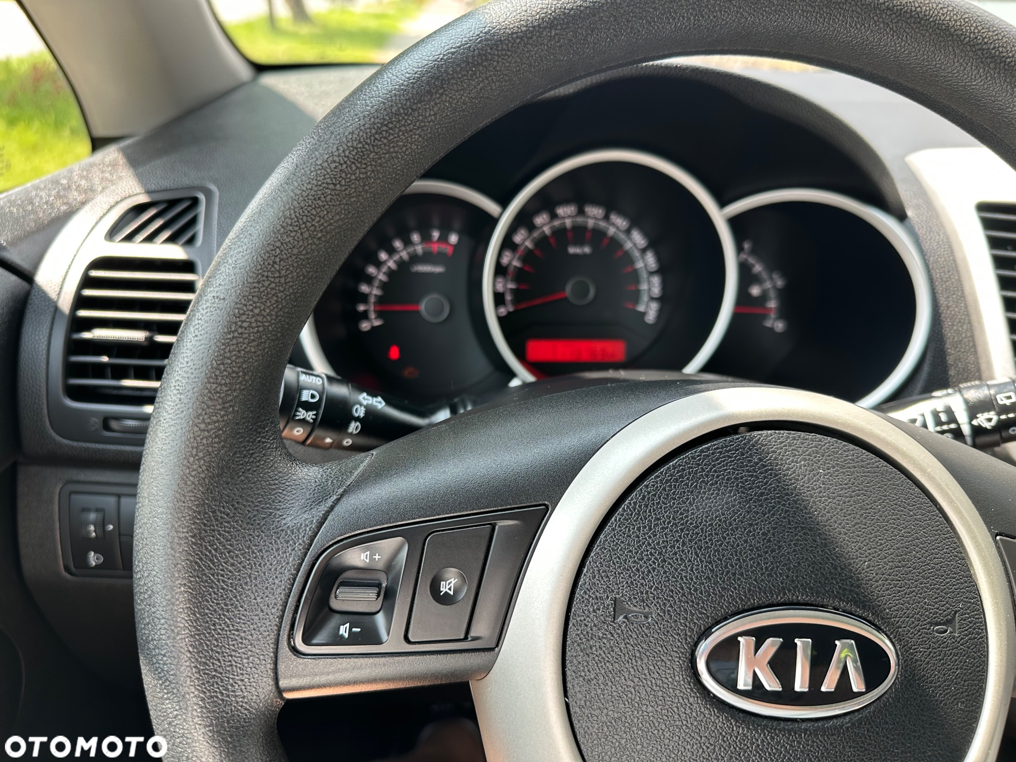 Kia Venga 1.4 CVVT Business Line - 19