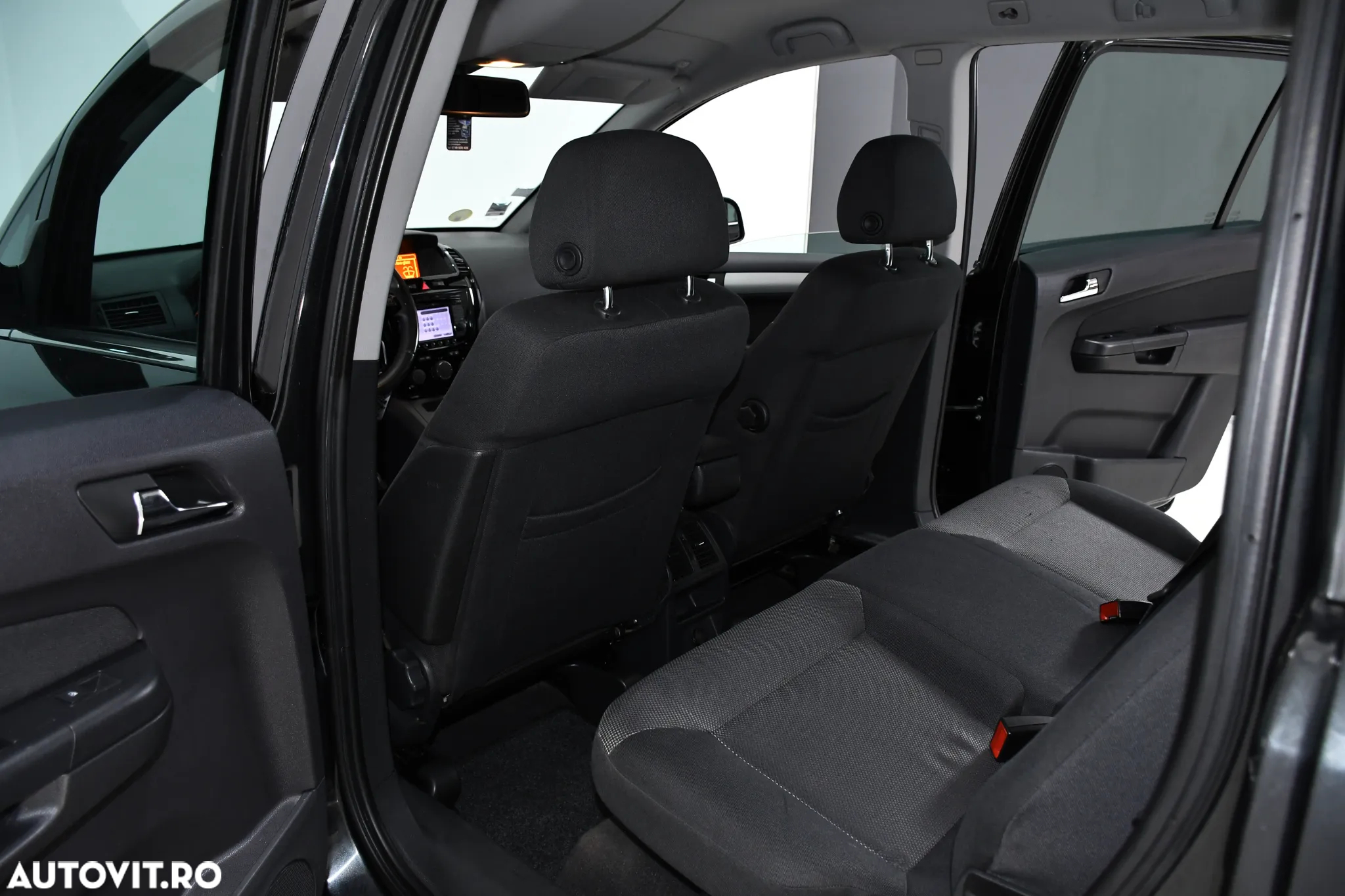 Opel Zafira 1.7 CDTI - 7