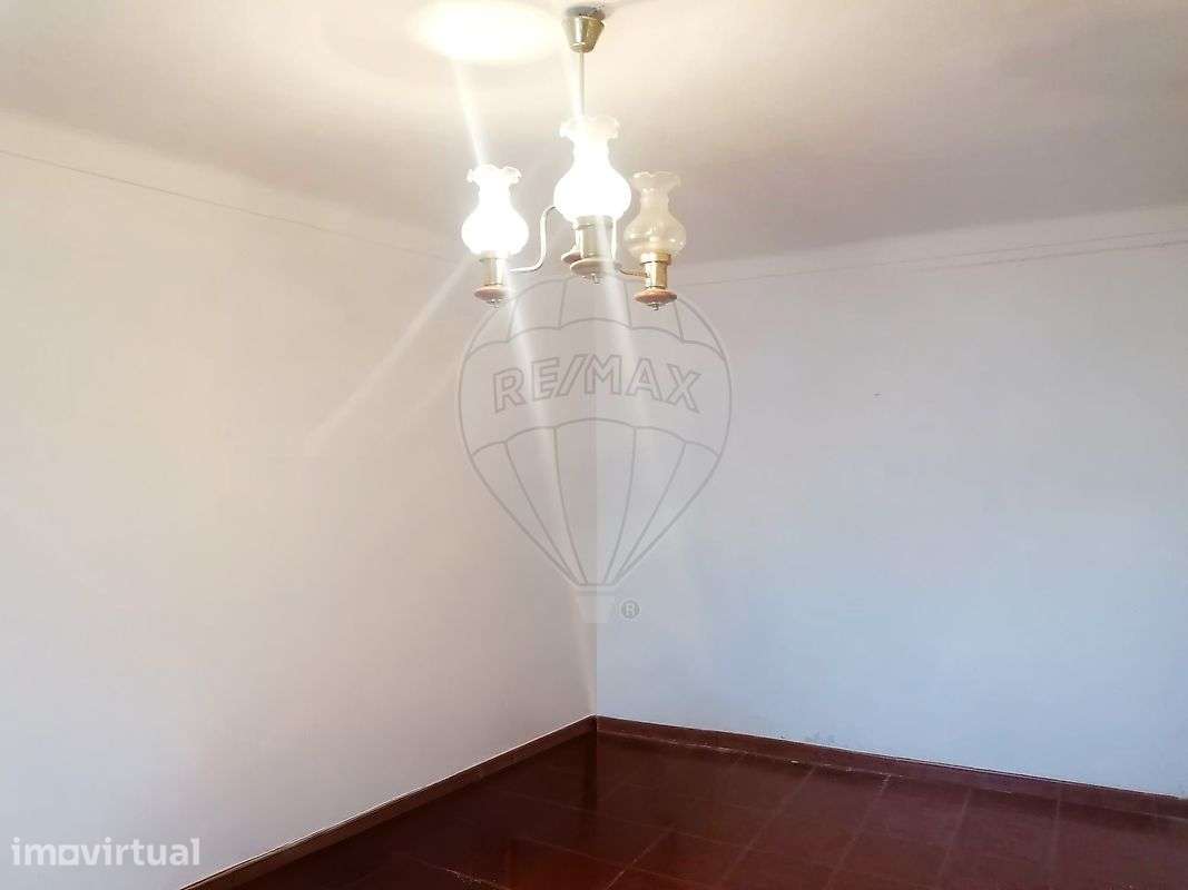 Moradia T2 para venda - Grande imagem: 3/12