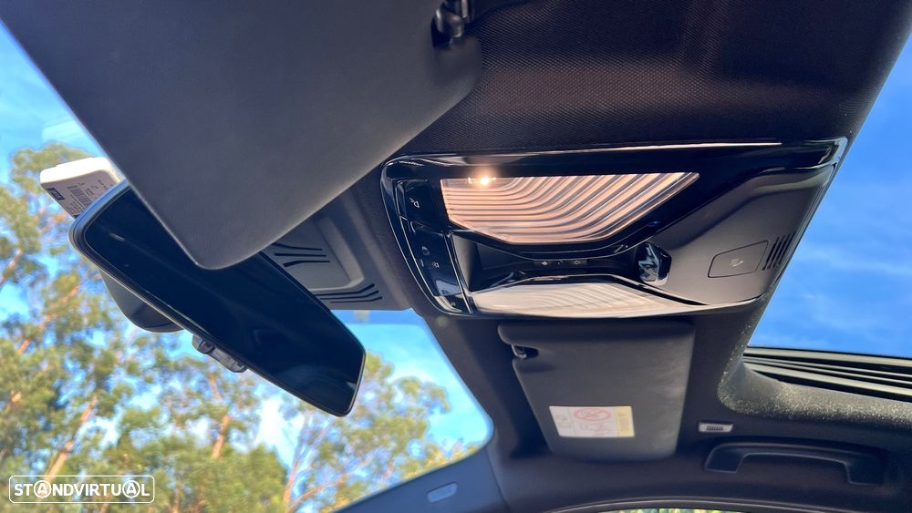 BMW 330 e Touring Pack Desportivo M Pro Auto - 10