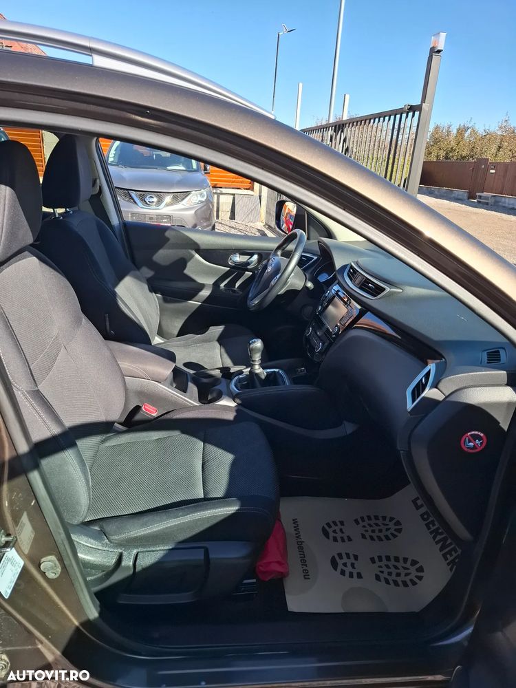 Nissan Qashqai 1.5 DCI Start/Stop N-Connecta - 15