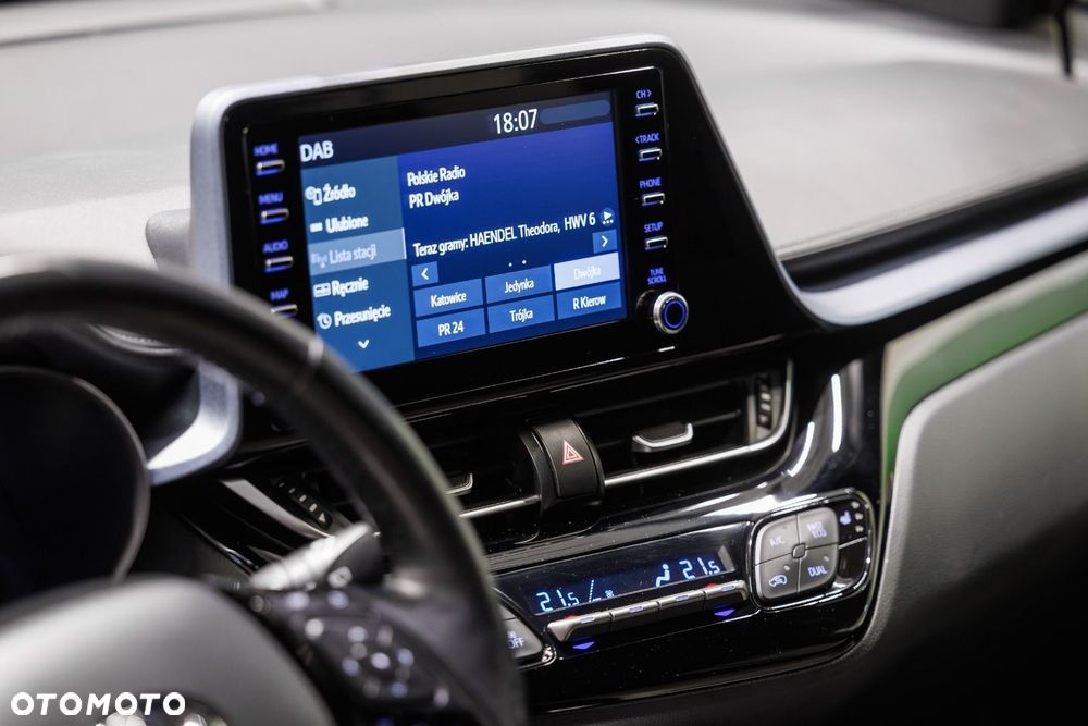 Toyota C-HR - 38