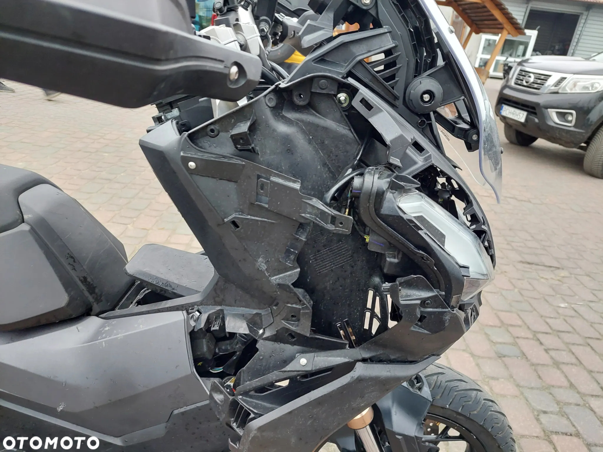 Honda ADV350 - 12