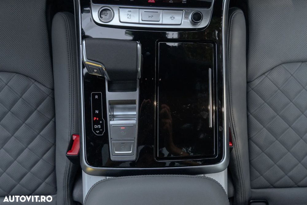 Audi Q8 50 TDI quattro Tiptronic MHEV - 21