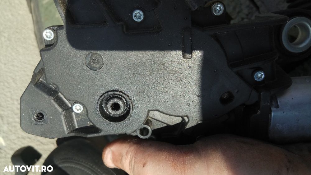 Motoras Stergator Haion BMW Seria 3 F30 2.0 D 2013  cod 0390201231 - 2