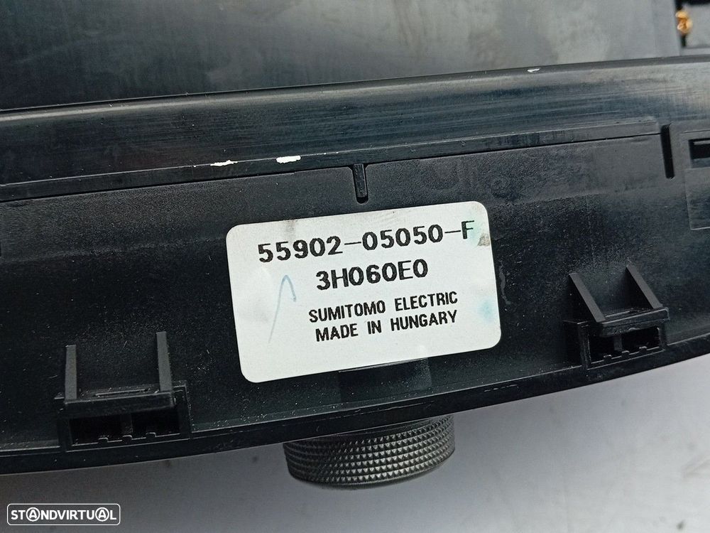 Botão / interruptor do AC TOYOTA Avensis Sedan (_T22_) - 3