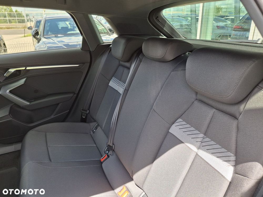 Audi A3 Sportback - 15