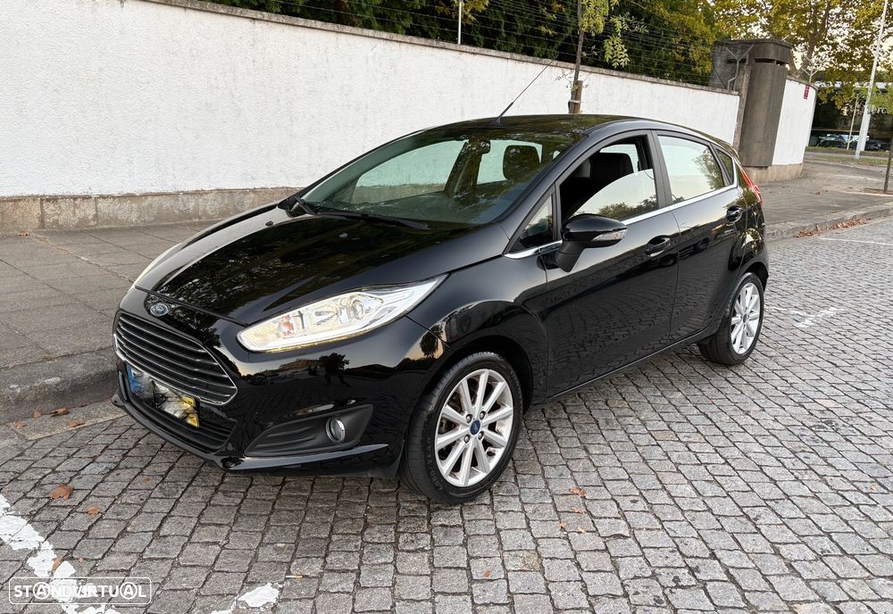 Ford Fiesta 1.0 Ti-VCT Titanium - 27