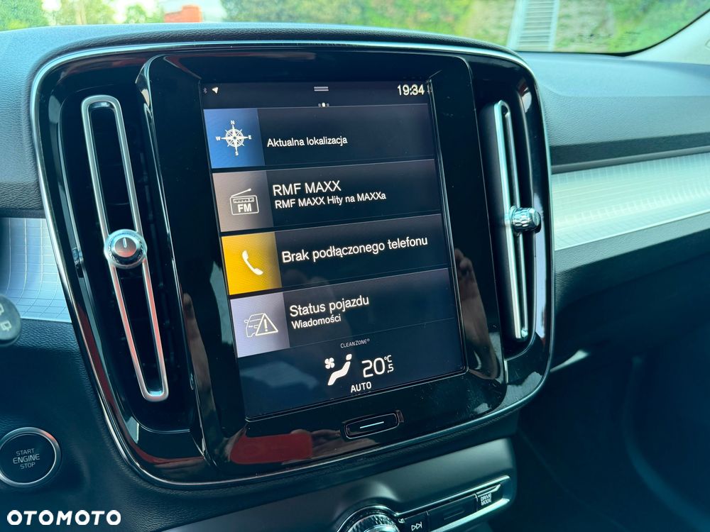 Volvo XC 40 D3 Momentum Pro - 22