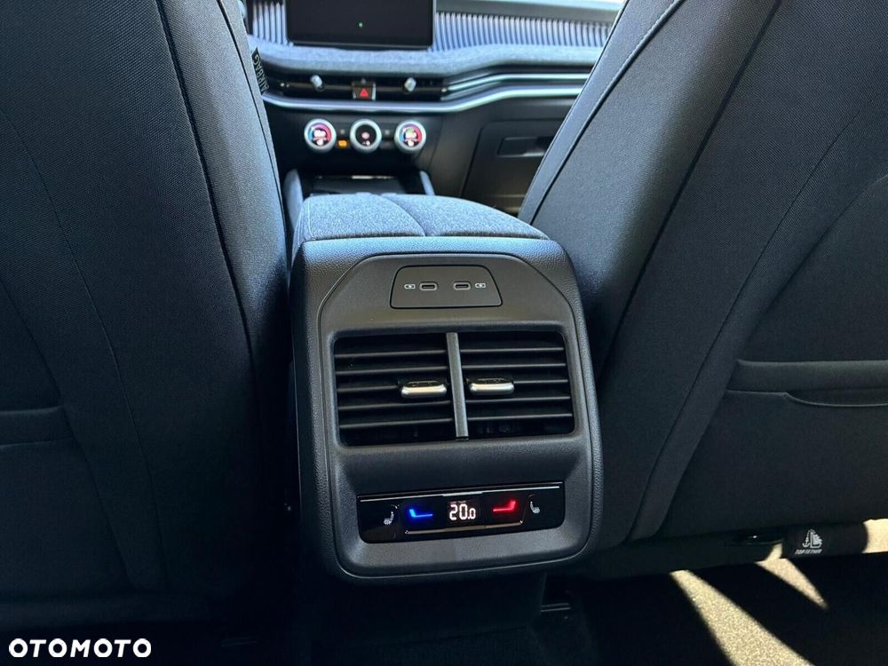 Skoda Superb - 27