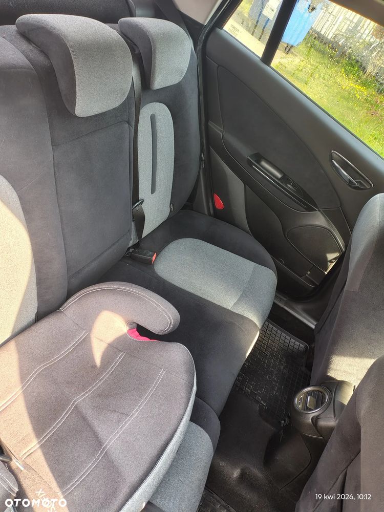 Fiat Bravo 1.9 Multijet Active - 5