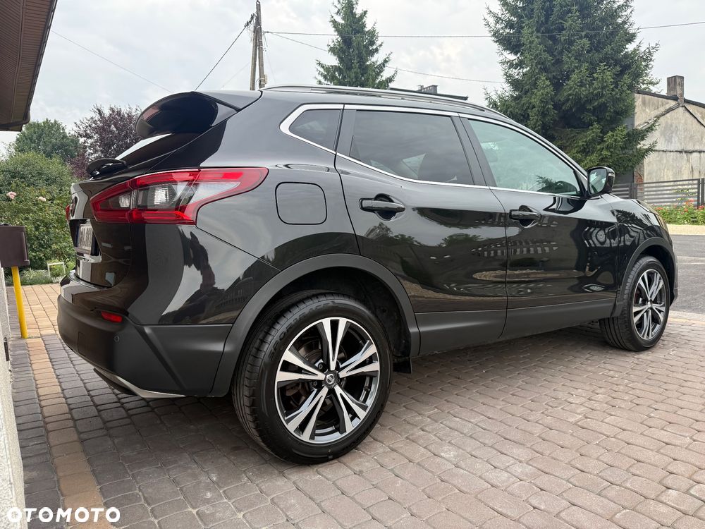 Nissan Qashqai 1.6 DIG-T N-Connecta - 9