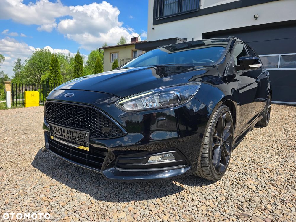 Ford Focus - 3